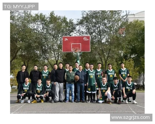 重庆乒乓球队在杯赛中的灵活应变能力与战术执行力分析 重庆乒乓球队在杯赛中的灵活应变能力与战术执行力分析