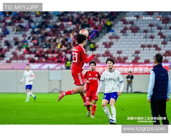 上海足球队荣登足球节奏排行榜第三名引发热议 上海足球队荣登足球节奏排行榜第三名引发热议