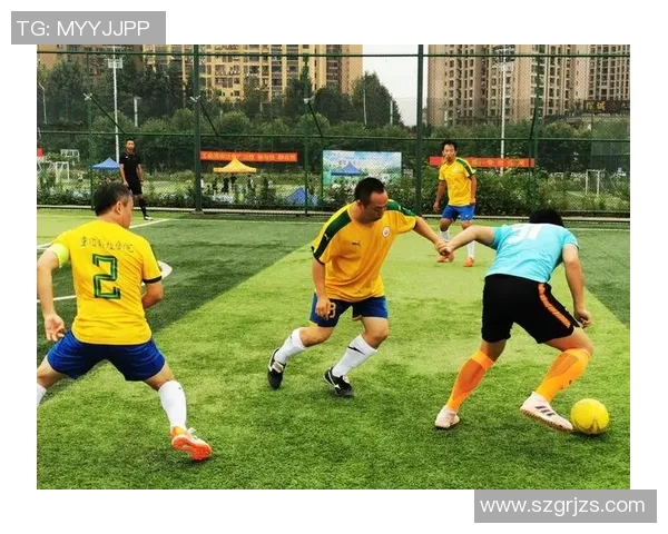 重庆足球队荣登足球灵活性排行榜第七名展现出色竞技水平 重庆足球队荣登足球灵活性排行榜第七名展现出色竞技水平