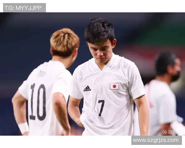 日本与阿联酋足球对决精彩文字直播全程回顾与分析