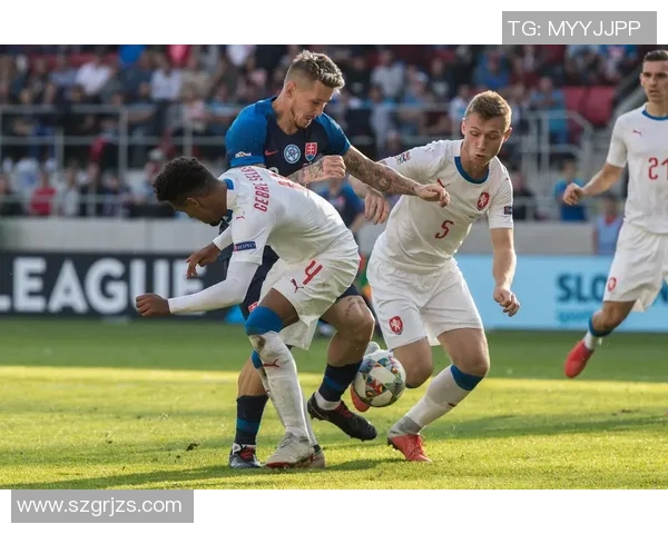 波兰与捷克足球对决结果揭晓谁是胜者分析与回顾