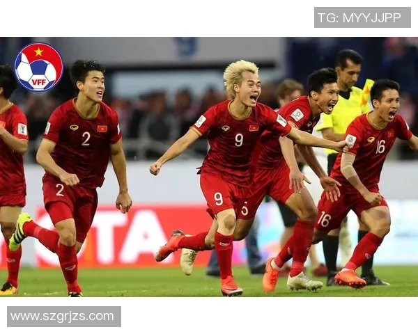 努涅斯在赛场上的崛起与挑战解析，展望未来的足球之路与发展潜力