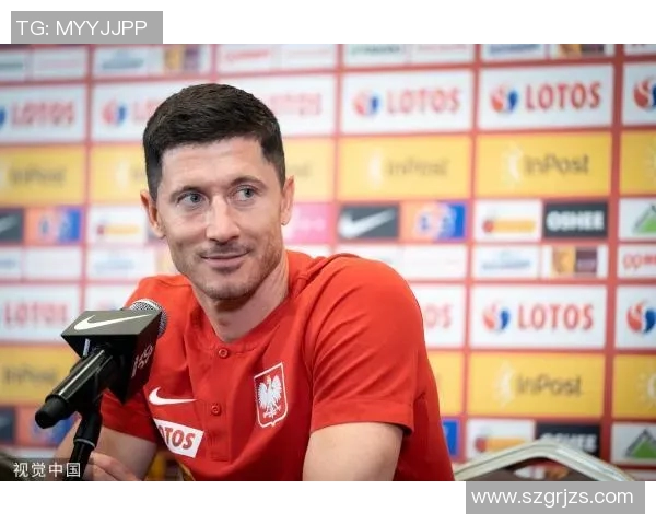 莱万重返德甲与旧主交锋拜仁球迷怒斥其忘恩负义