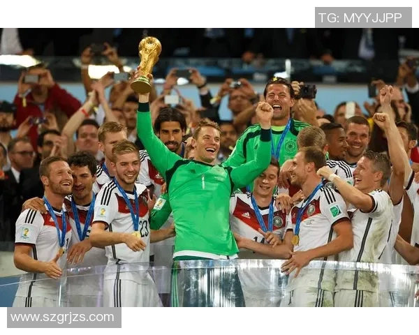 诺伊尔重伤缺席整个赛季拜仁迅速求助德赫亚补缺